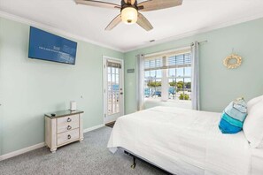 3 chambres, fer et planche à repasser, Wi-Fi, draps fournis