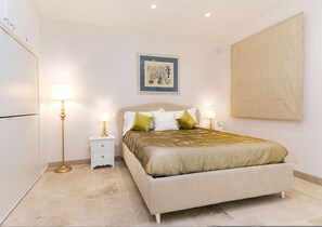House - Marina Homes Deluxe 2 (Syracuse)
