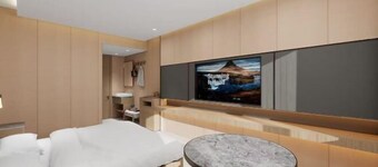 Changshun Holiday Hotel