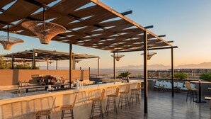 Bar (on property) - Sentido Naga Bay (Soma Bay)