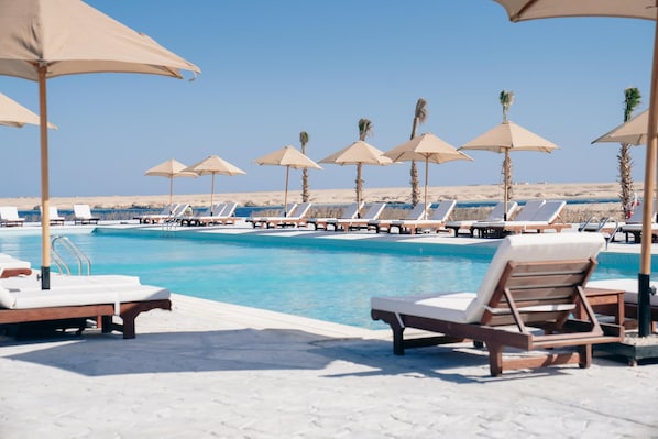 Pantai pribadi dan snorkeling