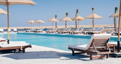 Sentido Naga Bay
