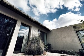 Exterior - Chestnut Organic Family Farm (Beijing)