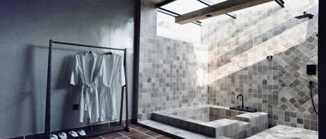 Children's dressing gowns