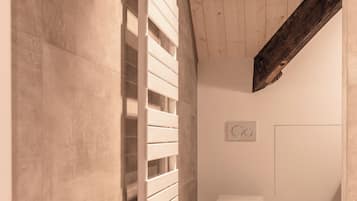 Family Cabin, Garden View | In-room safe, soundproofing, free WiFi