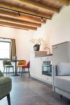 Cabana familiar, vistes al jardí | Caixa forta a l'habitació, habitacions insonoritzades i wifi gratuïta 