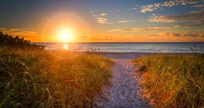 Jackie - Tranquil 1BR Condo · Walk to Beach