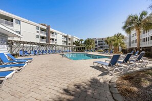 Pool - Pelican Landing Unit 330 - Ocean view (Myrtle Beach)