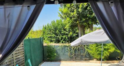 Jolie maison sur la colline.
