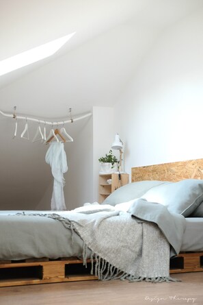 1 bedroom, in-room safe, desk, iron/ironing board - NEW- La casa di ringhiera- Boutique apartment & terrace in the historic center (Alba)