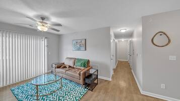 Téléviseur connecté, bureau