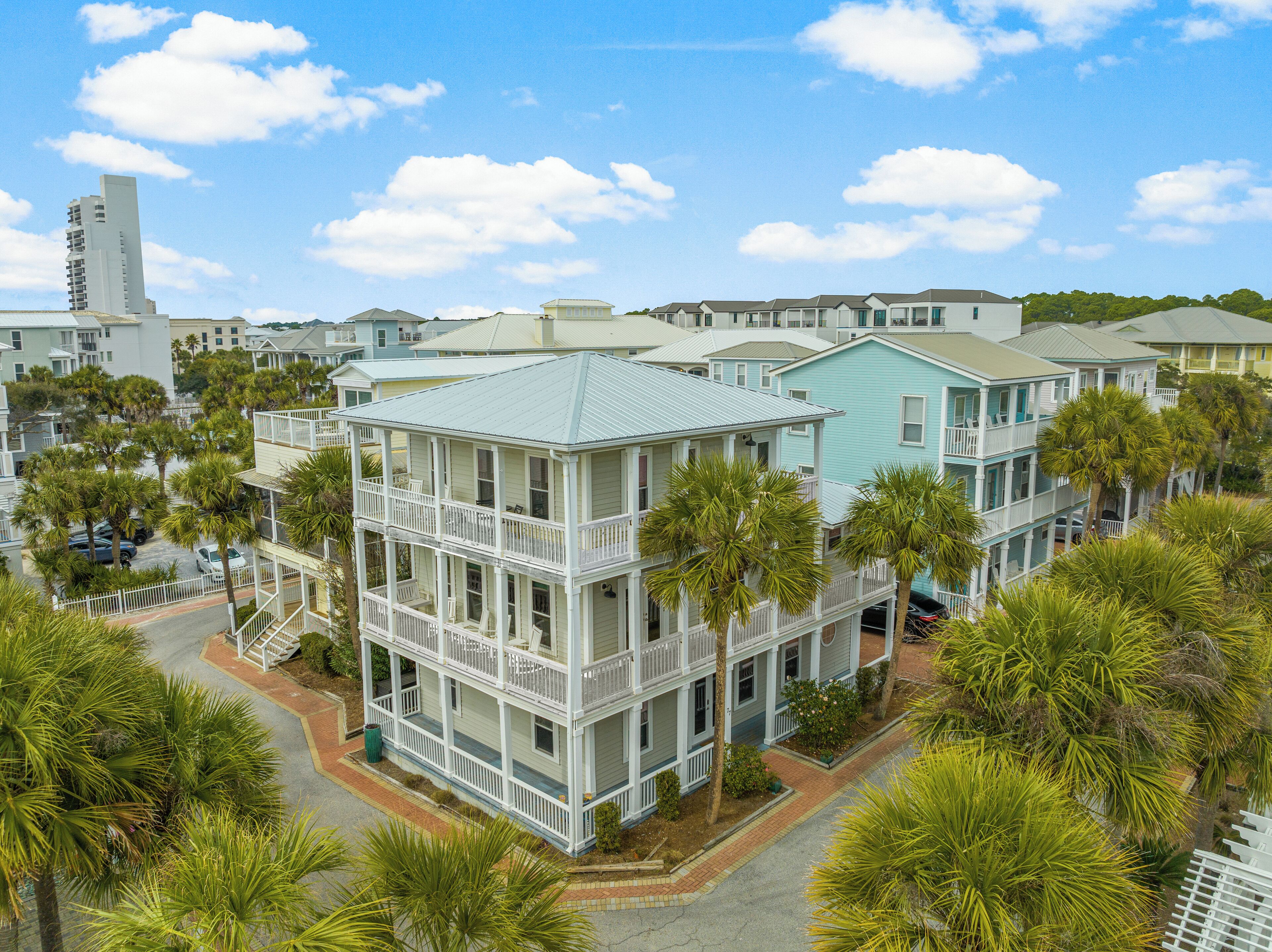 Majestica Beach in beautiful Seagrove just steps from private beach!