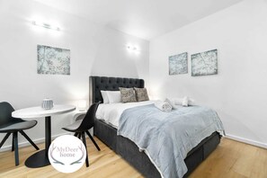 1 chambre, fer et planche à repasser, Wi-Fi, literie fournie