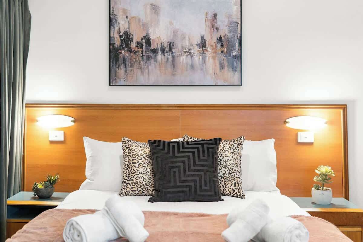 1 Schlafzimmer, Schreibtisch, Bügeleisen/Bügelbrett, WLAN