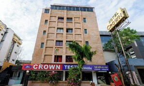 Front of property - Hotel Crown (Ahmedabad)