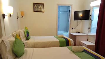 Deluxe Δίκλινο Δωμάτιο (Double ή Twin), Περισσότερα από 1 Υπνοδωμάτια | Μίνι μπαρ, γραφείο, χώρος εργασίας για λάπτοπ, δωρεάν Wi-Fi