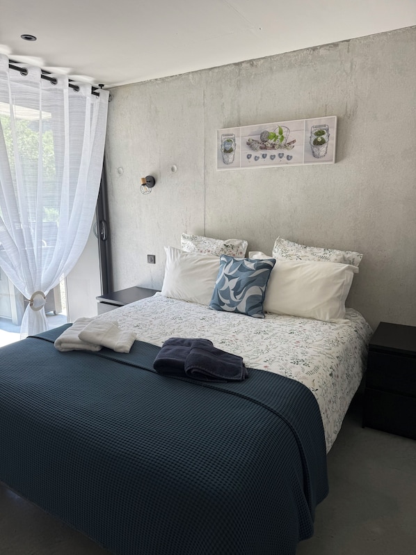 1 Schlafzimmer, Bügeleisen/Bügelbrett, Reisekinderbett, kostenloses WLAN
