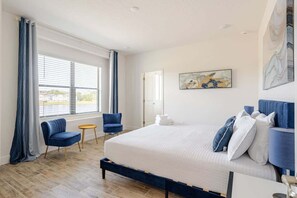 14 habitaciones, tabla de planchar con plancha, cuna de viaje y wifi 