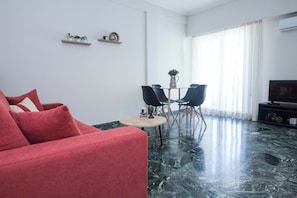 Interior - Modern 1 Bd Balcony Apt in Kato Patisia (Athens)
