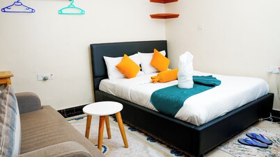 Shalom Apartments Naivasha - Studio Apartment with king bed 1
