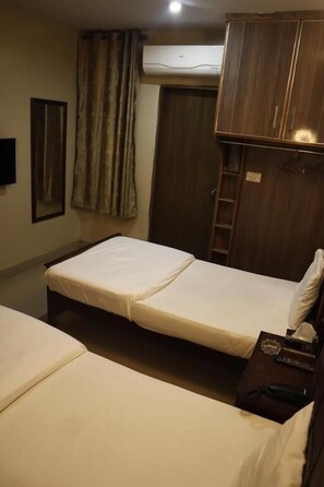 标准双人房 | 隔音、熨斗/熨板、免费 WiFi