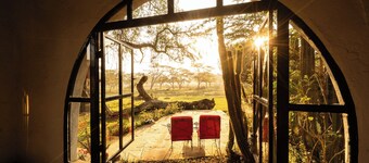 Charming 1-bedroom cottage on Lake Naivasha with private garden and wildlife views on the lake.