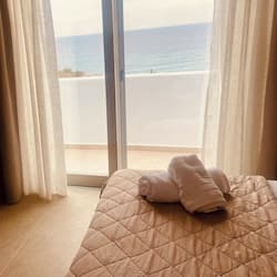 1 bedroom, in-room safe, individually decorated, individually furnished