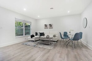 Apartment | 2 bedrooms - BnB Hyperion Brand New 2b2b Retreat w Patio (Fort Lauderdale)