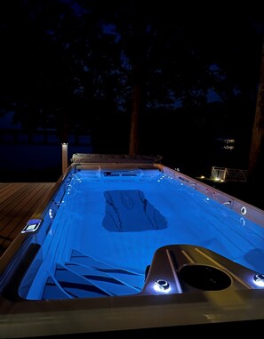 Beheizter Pool