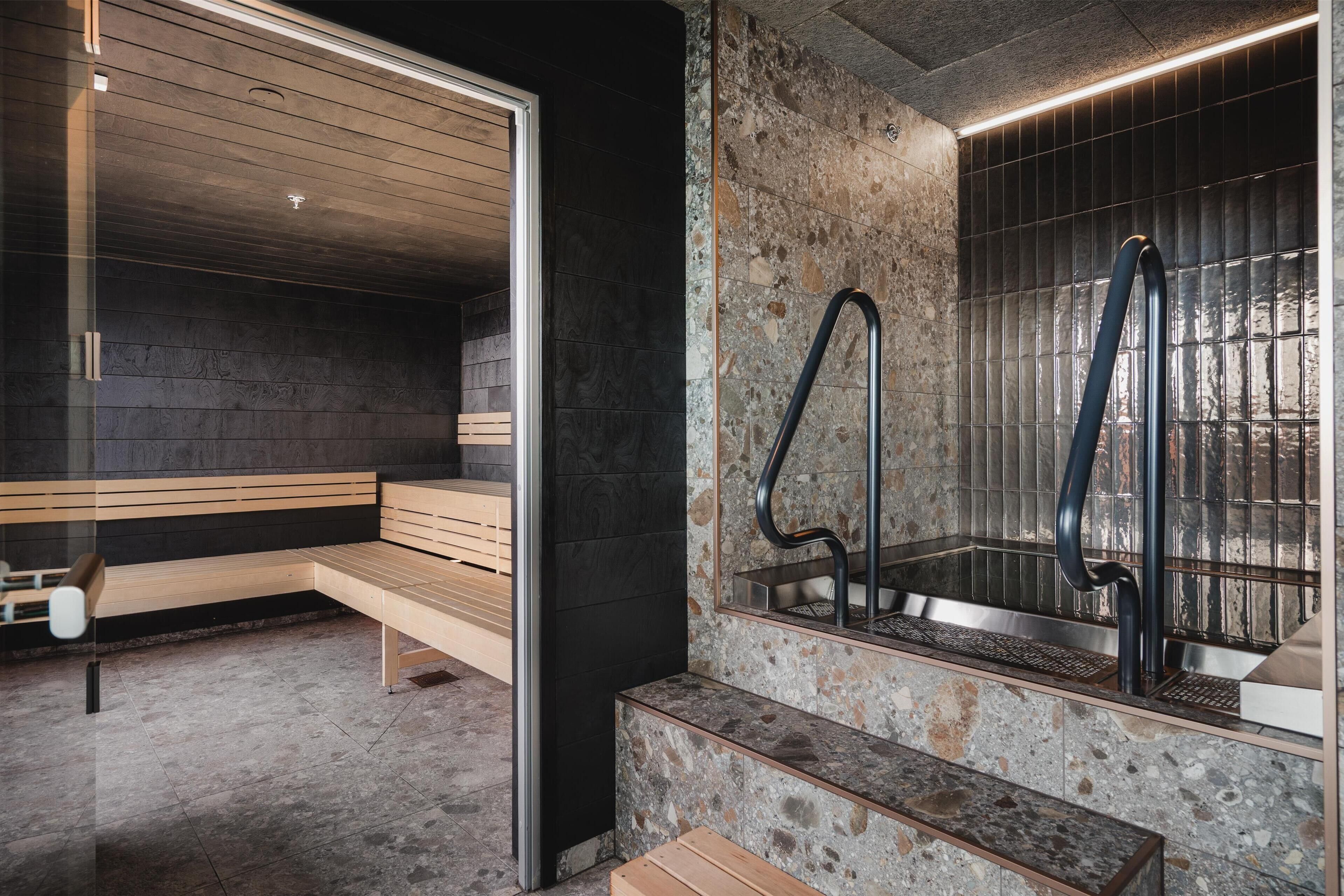 Photo - The Dock 69°39 by Scandic