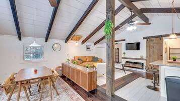 Hus (3 Bedrooms) | Innvendig