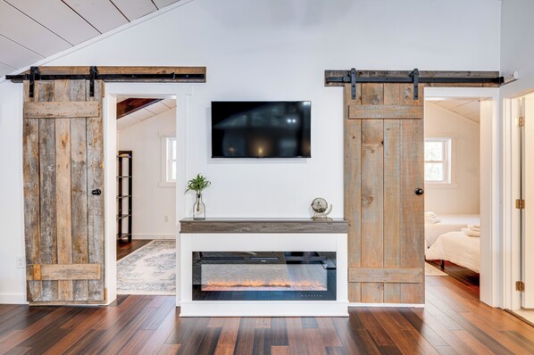 House (3 Bedrooms) | Interior - 9 Mi to Cranmore Mtn Resort: 'lofty Dreams' Cabin (Center Conway)