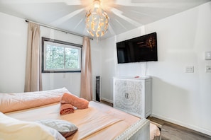 House (3 Bedrooms) | Interior - Wooded Tobyhanna Home w/ Fire Pit & Lake Access! (Tobyhanna)