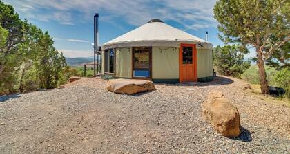 Mountainside Yurt w/ Views < 3 Mi to Black Canyon!