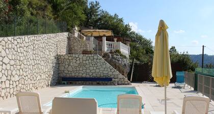 ROCABEL AUTHENTIC CHARM SOUTH-FACING PANORAMIC VIEW OF THE VALLEY AND SEA