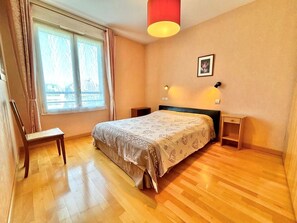 2 bedrooms, free WiFi
