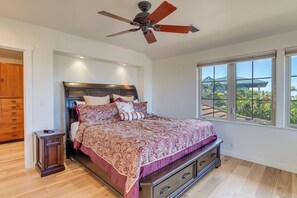 House | 4 bedrooms, iron/ironing board, free WiFi, bed sheets