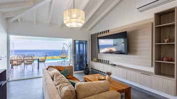 Villa | 3 bedrooms, Internet
