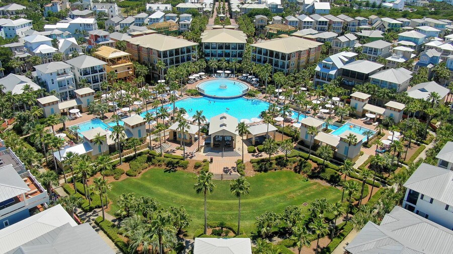 Pet Friendly Seacrest Home for 10 - Resort Pool + Beach Shuttle