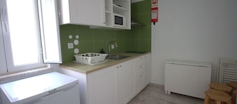 Aktion Peniche Hostel & Apartments
