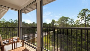Apartment, Mehrere Betten, Whirlpool, Meerblick | Unterkunftsgelände