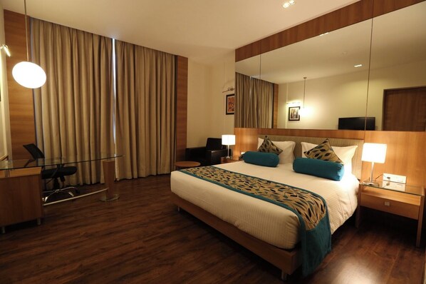 Deluxe Double or Twin Room | Free WiFi - MISAKI HOTEL (Gurugram)