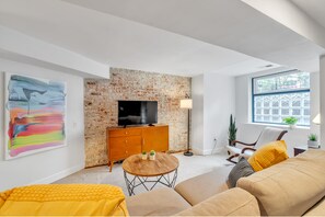 聯排別墅, 1 間臥室 | 客廳 | 智能電視