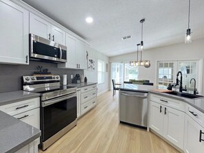 Private kitchen - Stardust Villa 4 Bedroom Home by RedAwning (Kissimmee)