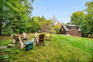 House, 4 Bedrooms | Property grounds - The Getaway 4 Bedroom Home (Pittsfield)