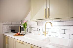 Private kitchen - Northern Hideaways, Eider Cottage (Northumberland)