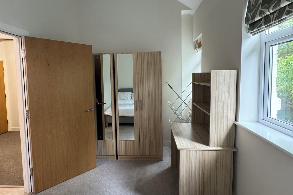 Apartamento, 1 quarto | 6 quartos, Wi-Fi de cortesia