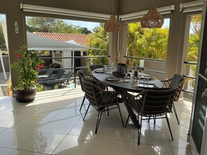Outdoor dining - Kas Haddock, Brakkeput Abou, Beautiful, newly renovated, house with private pool and complete privac (Jan Thiel)