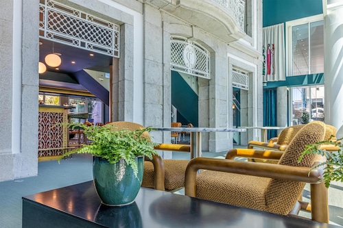 波尔图塞尼卡酒店，希尔顿Curio精选系列