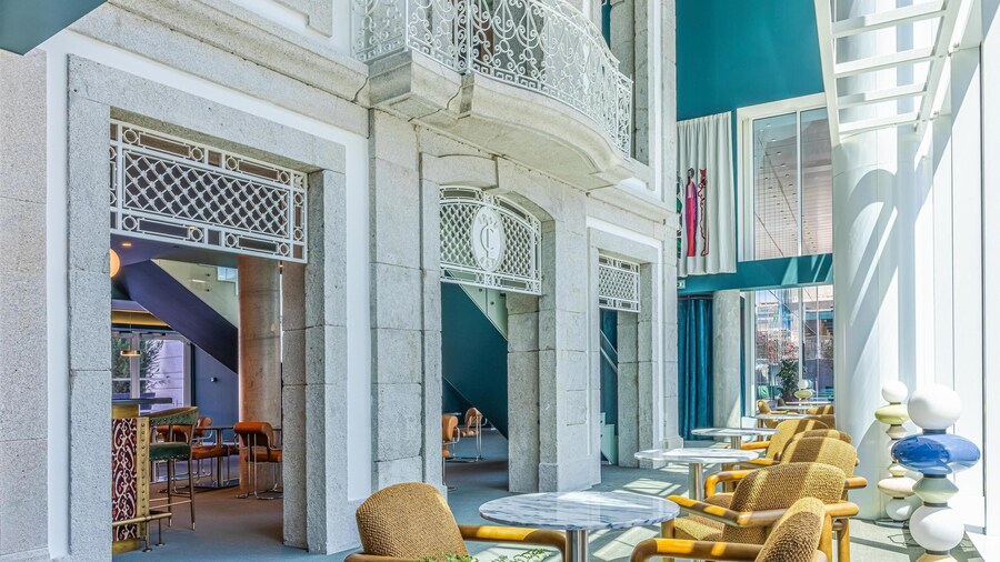 Cenica Porto Hotel, Curio Collection by Hilton